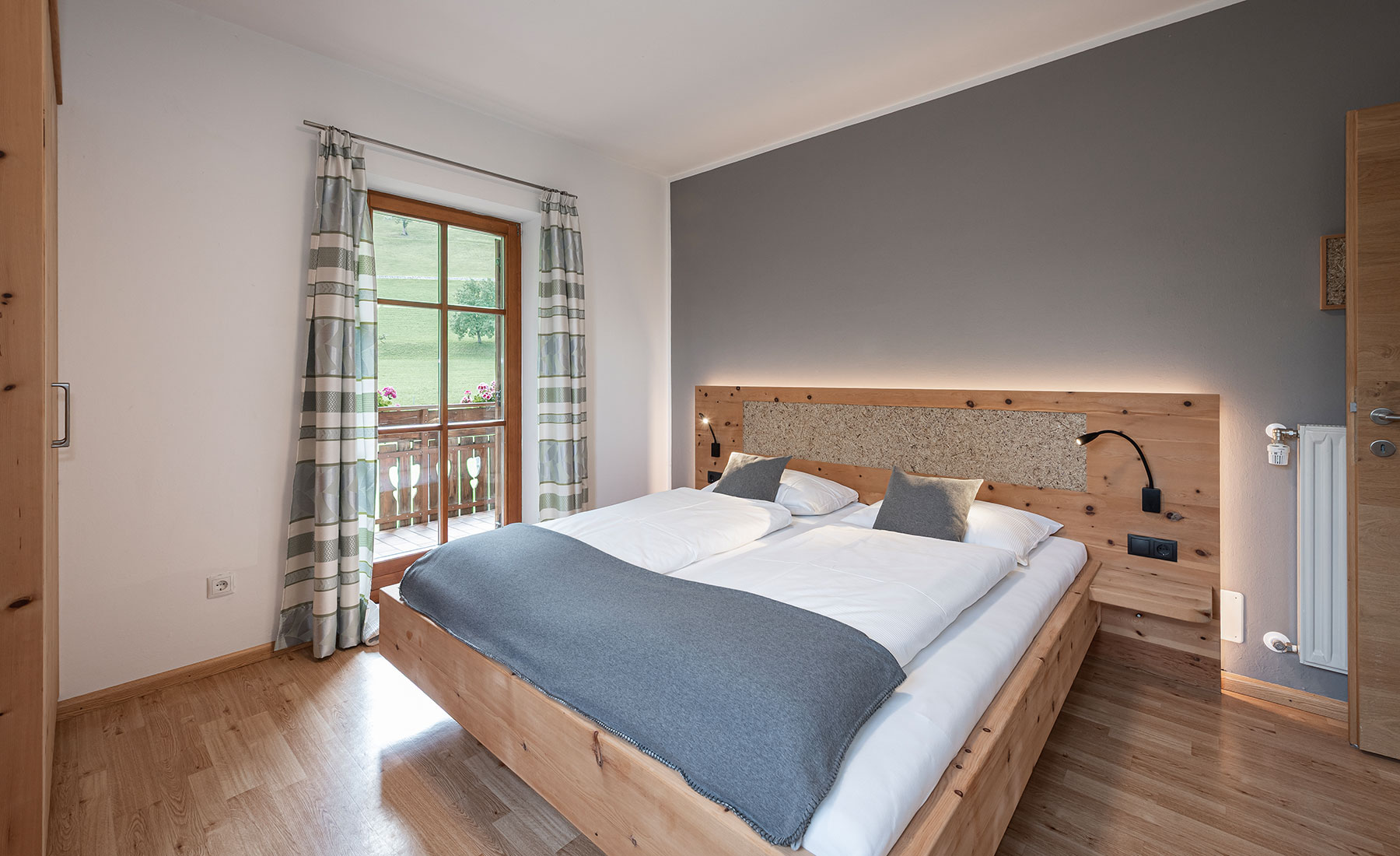 Ferienwohnungen Brixen 01